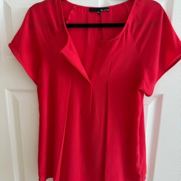 Women's short sleeve top size MEd - Picture 1 of 2